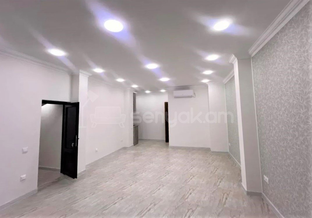 Օֆիսային Տարածք, 40քմ, Կապիտալ Վերանորոգված