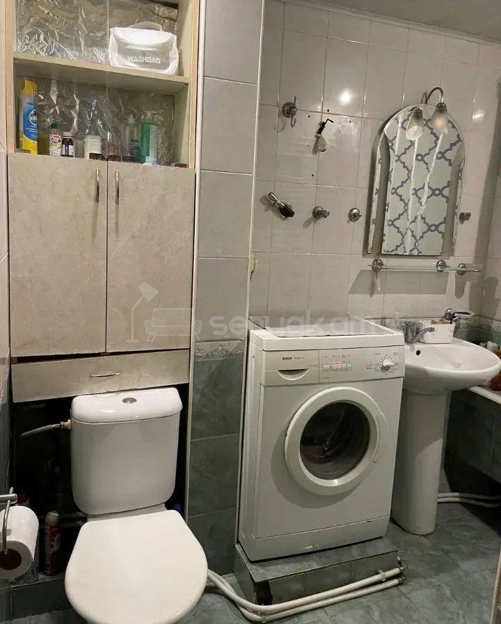 3 Սենյականոց Բնակարան, 70քմ, 3/9 հարկ, Նորմալ Վիճակում