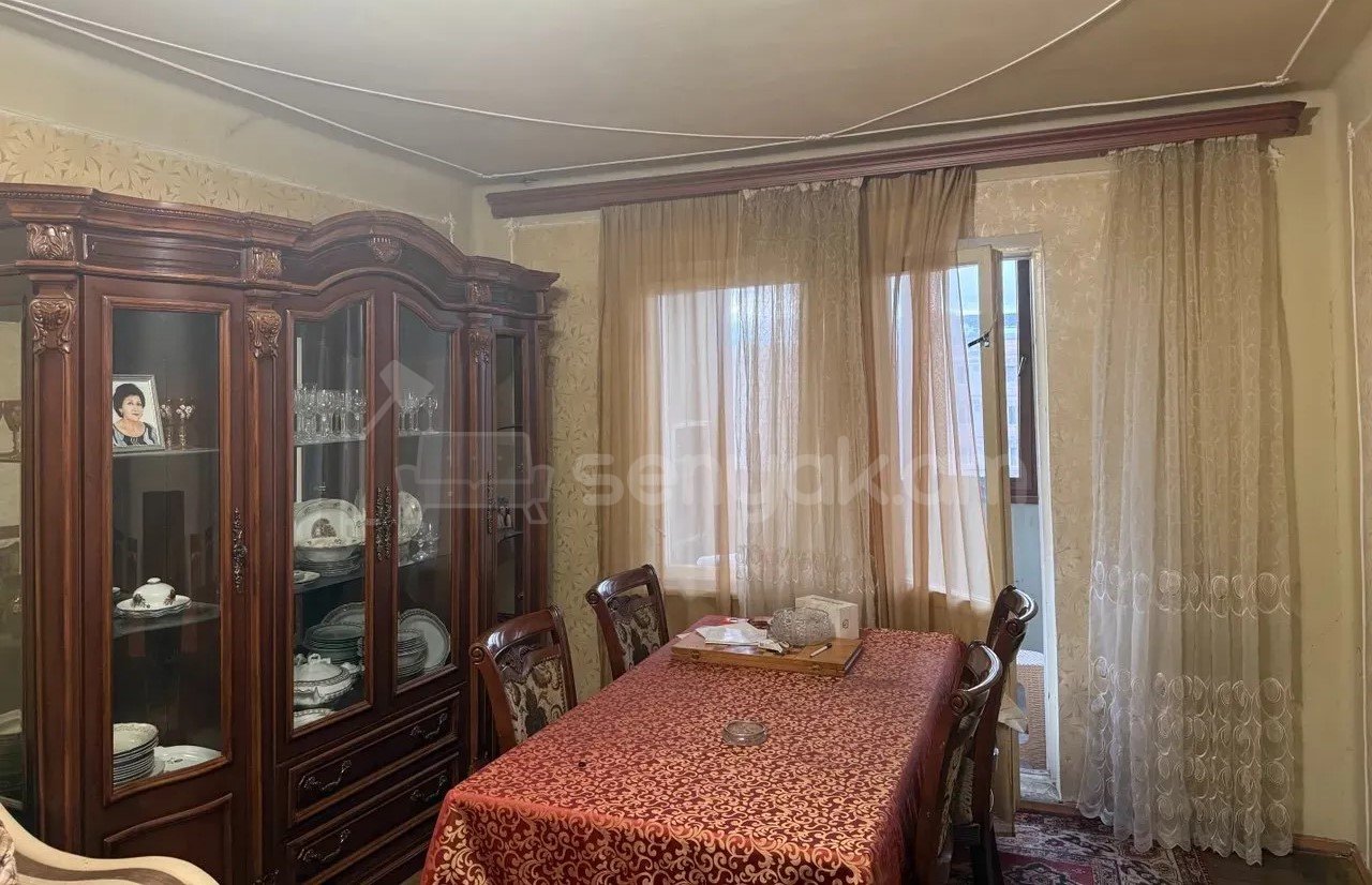 4 Սենյականոց Բնակարան, 89քմ, 8/9 հարկ, Կոսմետիկ Վերանորոգված
