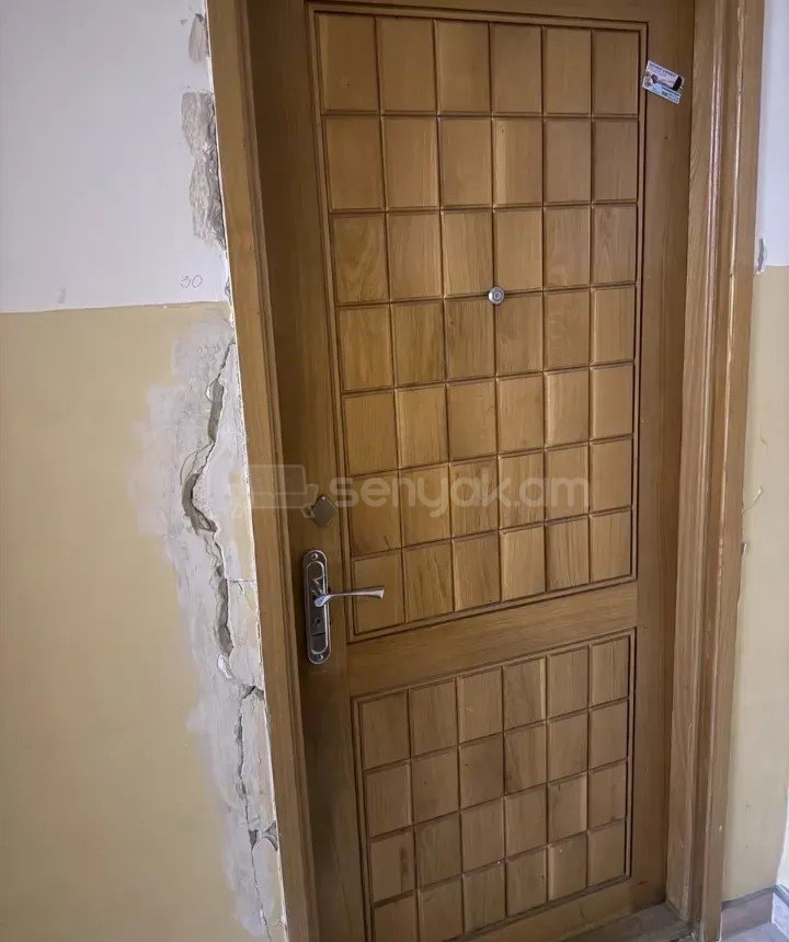 4 Սենյականոց Բնակարան, 89քմ, 8/9 հարկ, Կոսմետիկ Վերանորոգված