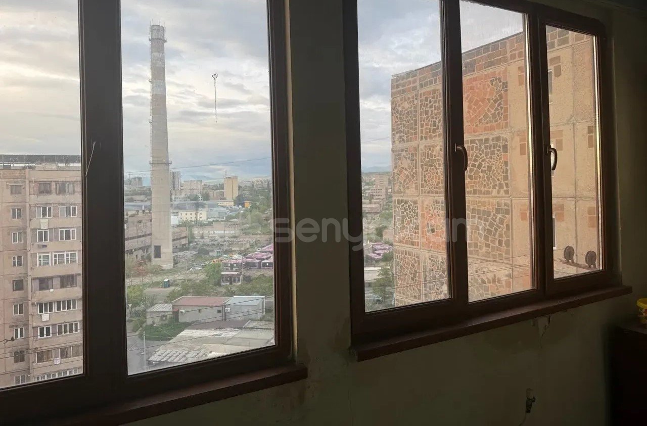 4 Սենյականոց Բնակարան, 89քմ, 8/9 հարկ, Կոսմետիկ Վերանորոգված
