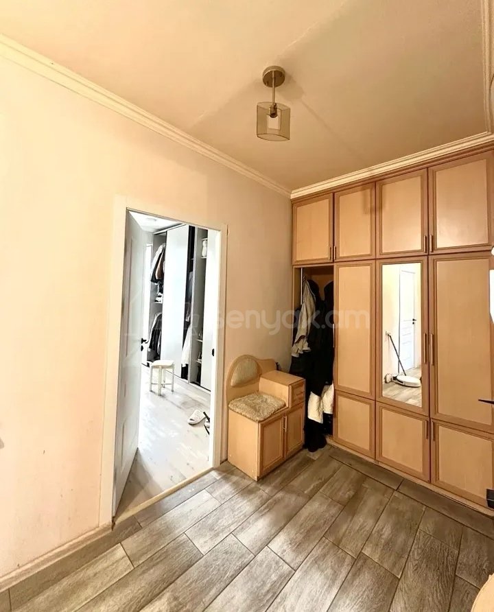 4 Սենյականոց Բնակարան, 88քմ, 8/9 հարկ, Կապիտալ Վերանորոգված