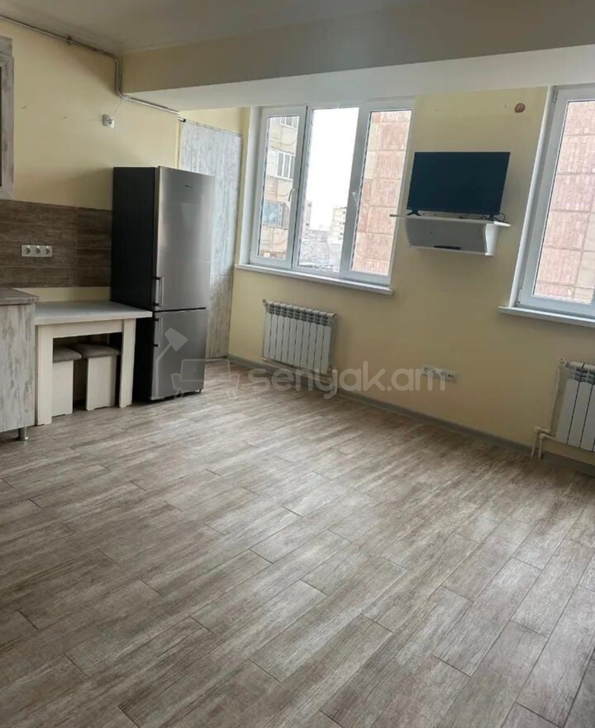 2 Սենյականոց Բնակարան, 43քմ, 4/9 հարկ, Կապիտալ Վերանորոգված, Կահավորված