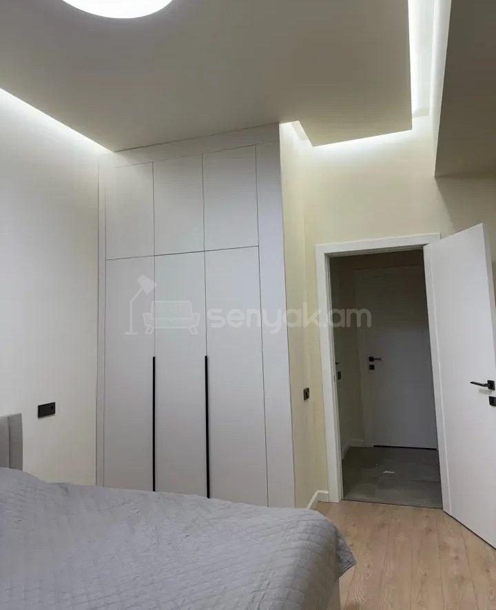 3 Սենյականոց Բնակարան Նորակառույցում, 91քմ, 9/18 հարկ, Կապիտալ Վերանորոգված