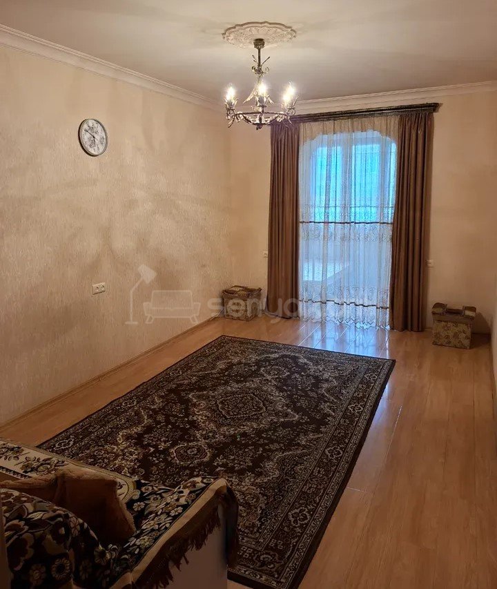 2 Սենյականոց Բնակարան Քարե Շենքում, 64քմ, 2/5 հարկ, Նորմալ Վիճակում