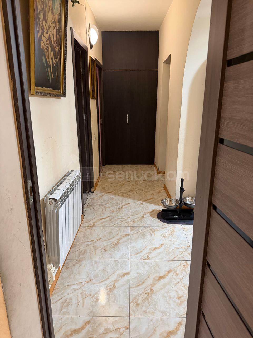 3 Սենյականոց Բնակարան, 97քմ, 1/9 հարկ, Կապիտալ Վերանորոգված