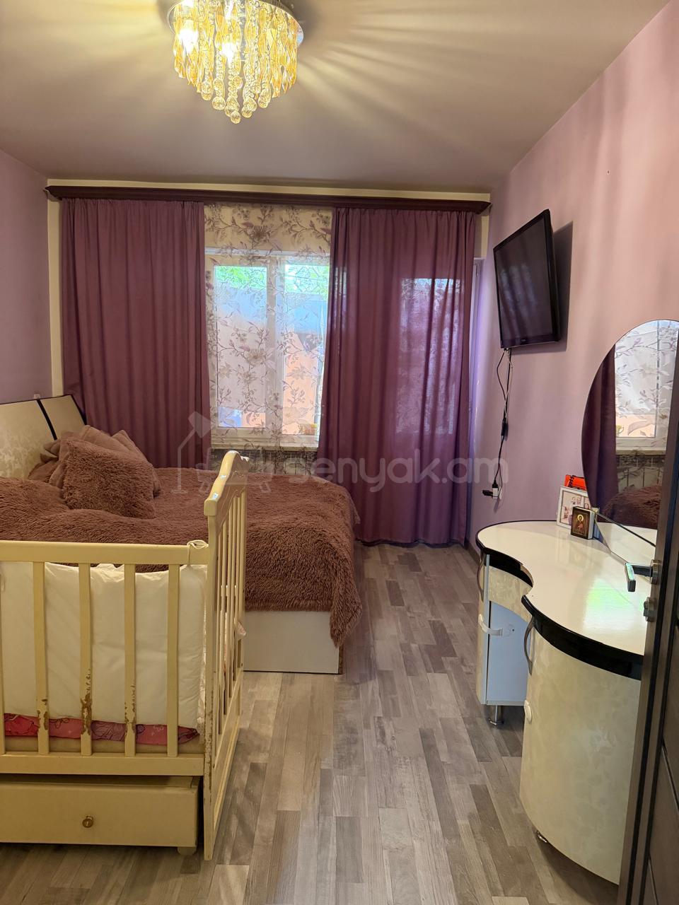 3 Սենյականոց Բնակարան, 97քմ, 1/9 հարկ, Կապիտալ Վերանորոգված