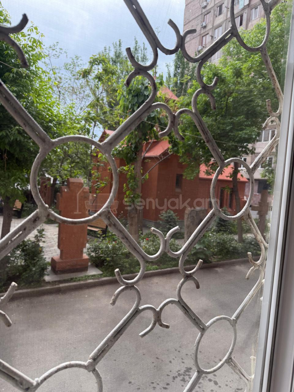 3 Սենյականոց Բնակարան, 97քմ, 1/9 հարկ, Կապիտալ Վերանորոգված
