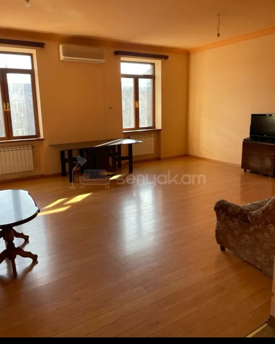 3 Սենյականոց Բնակարան Քարե Շենքում, 95քմ, 5/5 հարկ, Կապիտալ Վերանորոգված, Կահավորված, Արևկող