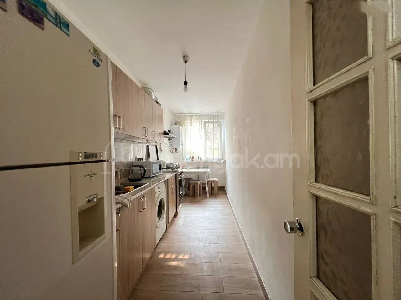 3 Սենյականոց Բնակարան Քարե Շենքում, 72քմ, 1/5 հարկ, Կապիտալ Վերանորոգված