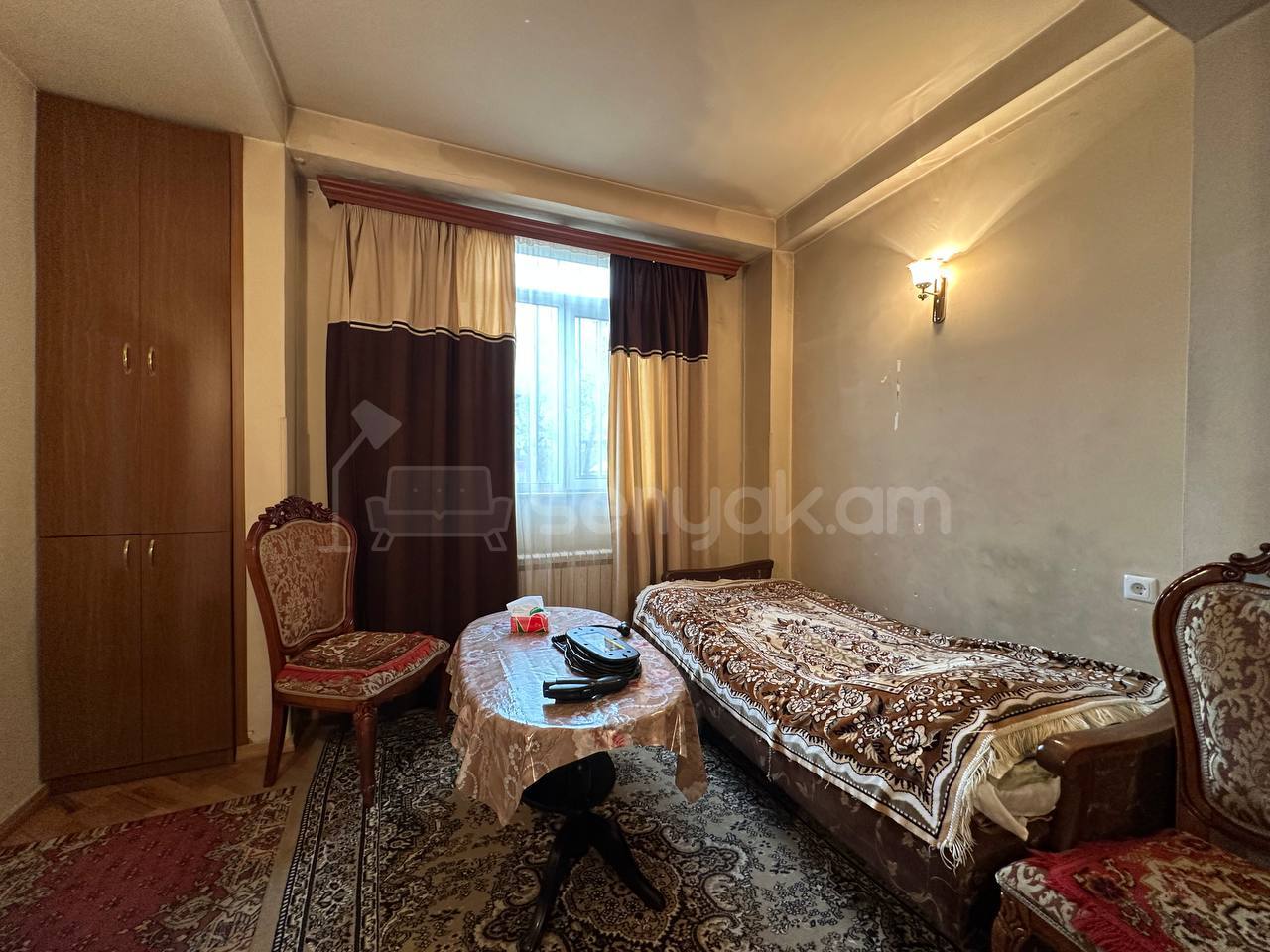3 Սենյականոց Բնակարան Քարե Շենքում, 76քմ, 1/5 հարկ, Կոսմետիկ Վերանորոգված
