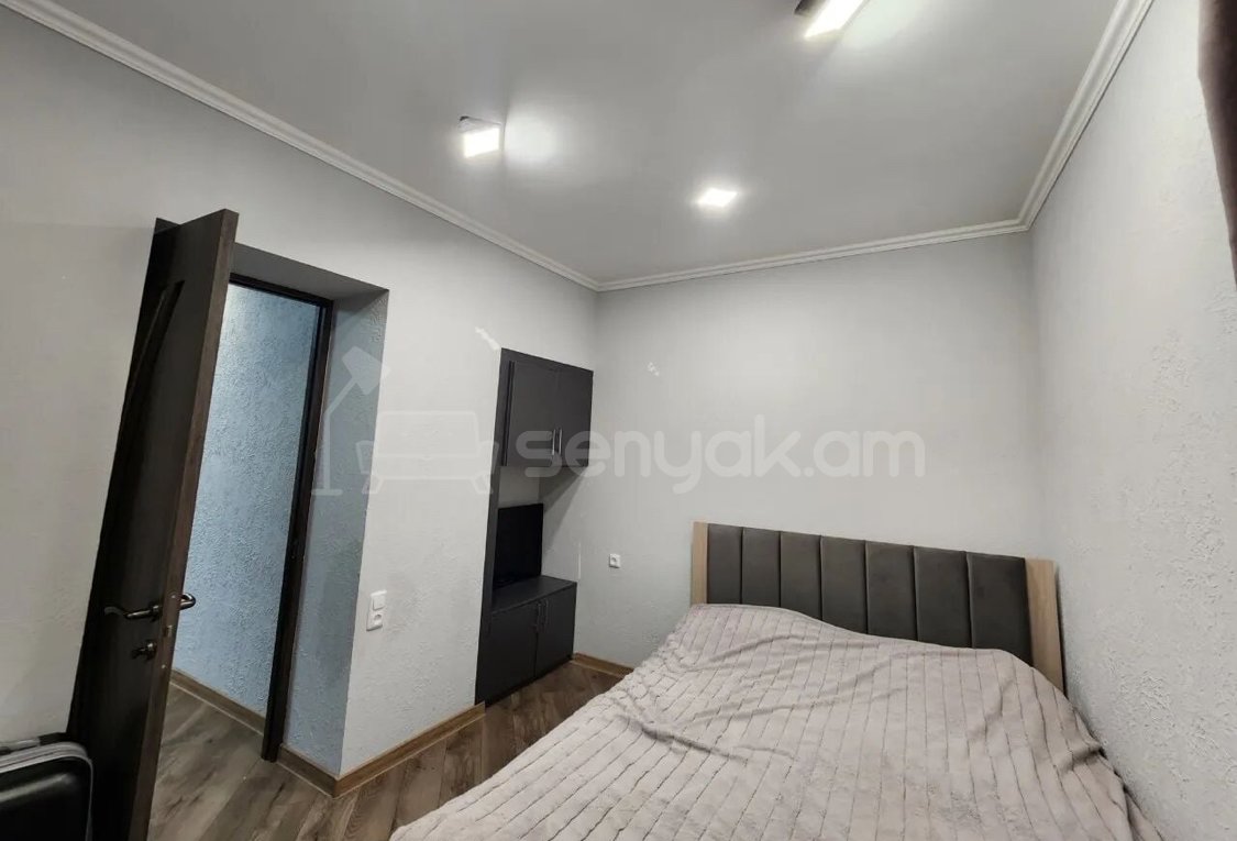 3 Սենյականոց Սեփական Տուն, 60քմ, Կապիտալ Վերանորոգված, Կահավորված