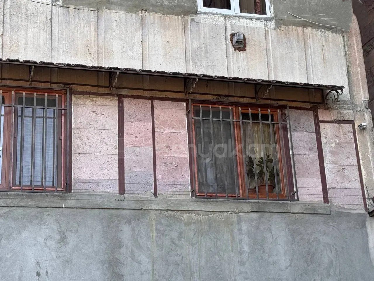 3 Սենյականոց Բնակարան, 70քմ, 6/12 հարկ, Կապիտալ Վերանորոգված