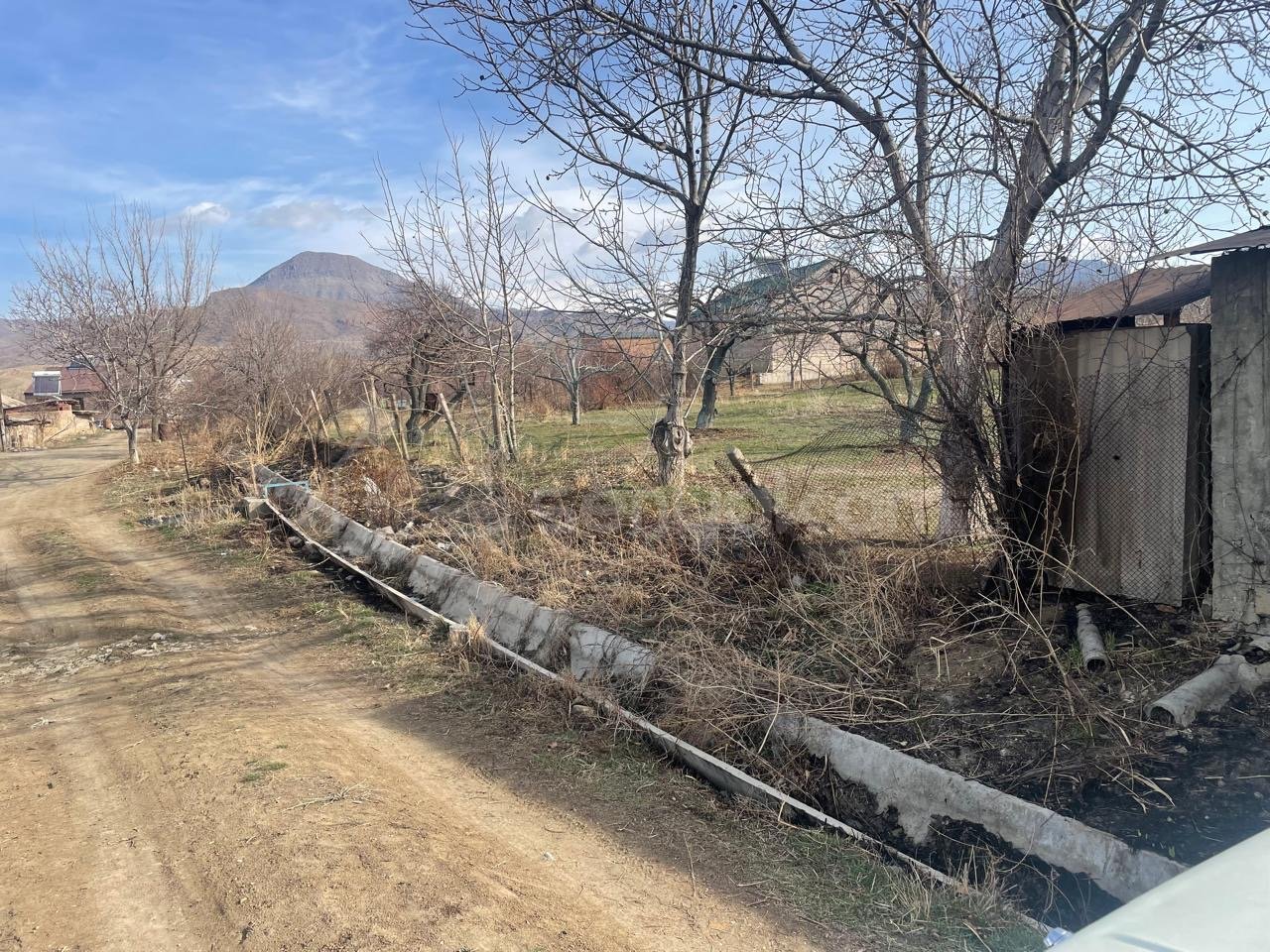 Բնակելի Նշանակության Հողատարածք, 33000քմ, Խմելու Ջրով, Էլեկտրականությամբ, Պարսպապատ