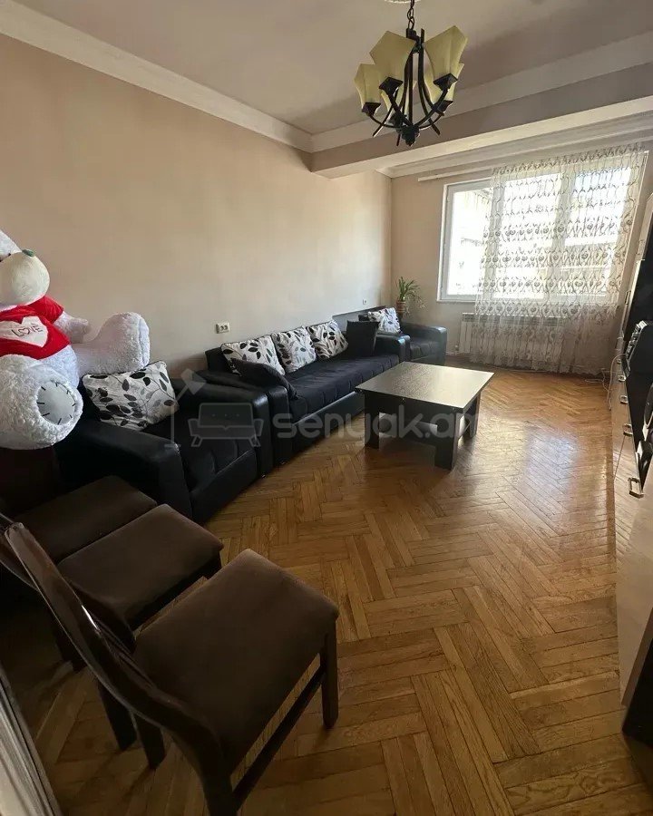 3 Սենյականոց Բնակարան Քարե Շենքում, 68քմ, 4/5 հարկ, Կոսմետիկ Վերանորոգված
