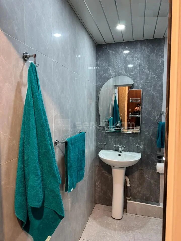 2 Սենյականոց Բնակարան Քարե Շենքում, 54քմ, 1/4 հարկ, Կապիտալ Վերանորոգված