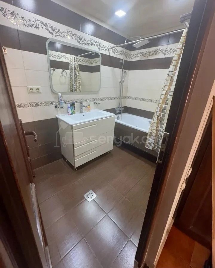 3 Սենյականոց Բնակարան, 90քմ, 4/14 հարկ, Կապիտալ Վերանորոգված