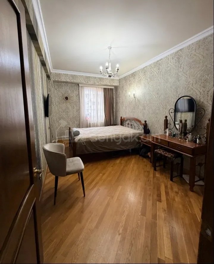 3 Սենյականոց Բնակարան, 74քմ, 8/10 հարկ, Կապիտալ Վերանորոգված