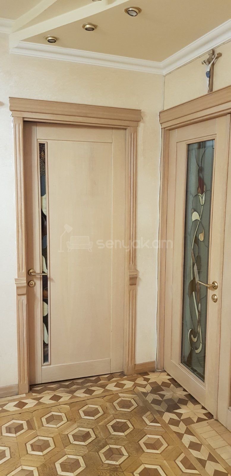 3 Սենյականոց Բնակարան Քարե Շենքում, 82քմ, 2/5 հարկ, Կապիտալ Վերանորոգված