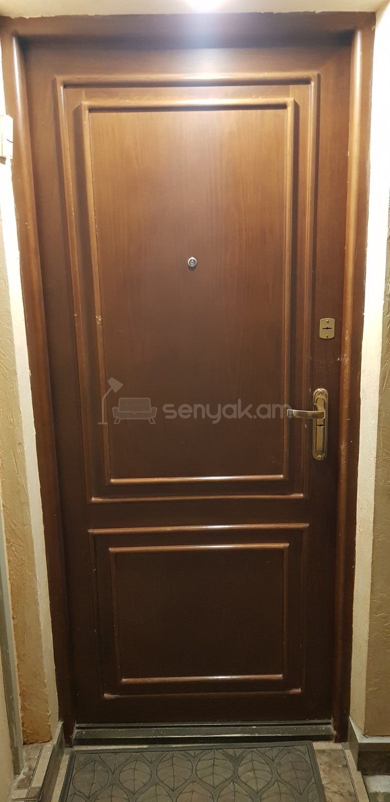 3 Սենյականոց Բնակարան Քարե Շենքում, 82քմ, 2/5 հարկ, Կապիտալ Վերանորոգված