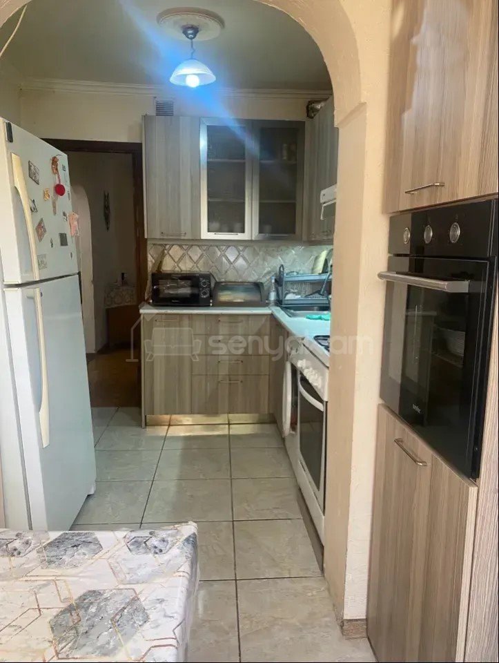 3 Սենյականոց Բնակարան, 78քմ, 1/5 հարկ, Կոսմետիկ Վերանորոգված
