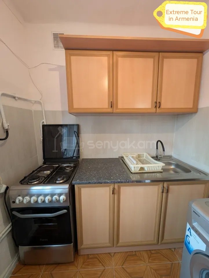 1 Սենյականոց Բնակարան Քարե Շենքում, 35քմ, 1/5 հարկ, Կապիտալ Վերանորոգված, Կահավորված, Արևկող