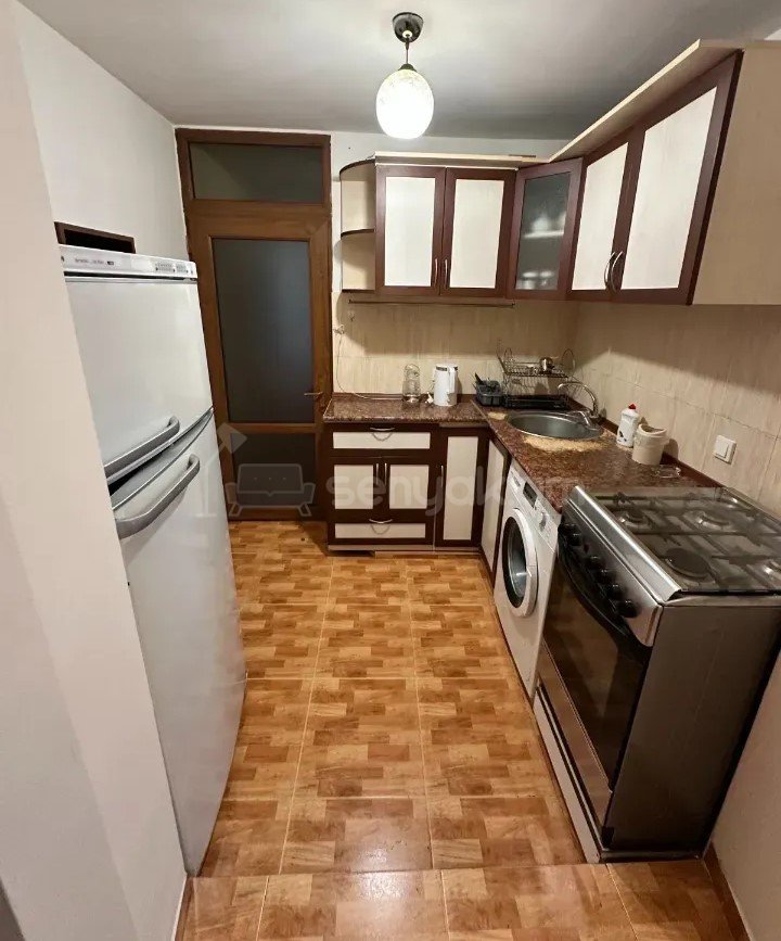2 Սենյականոց Բնակարան, 55քմ, 4/4 հարկ, Կապիտալ Վերանորոգված