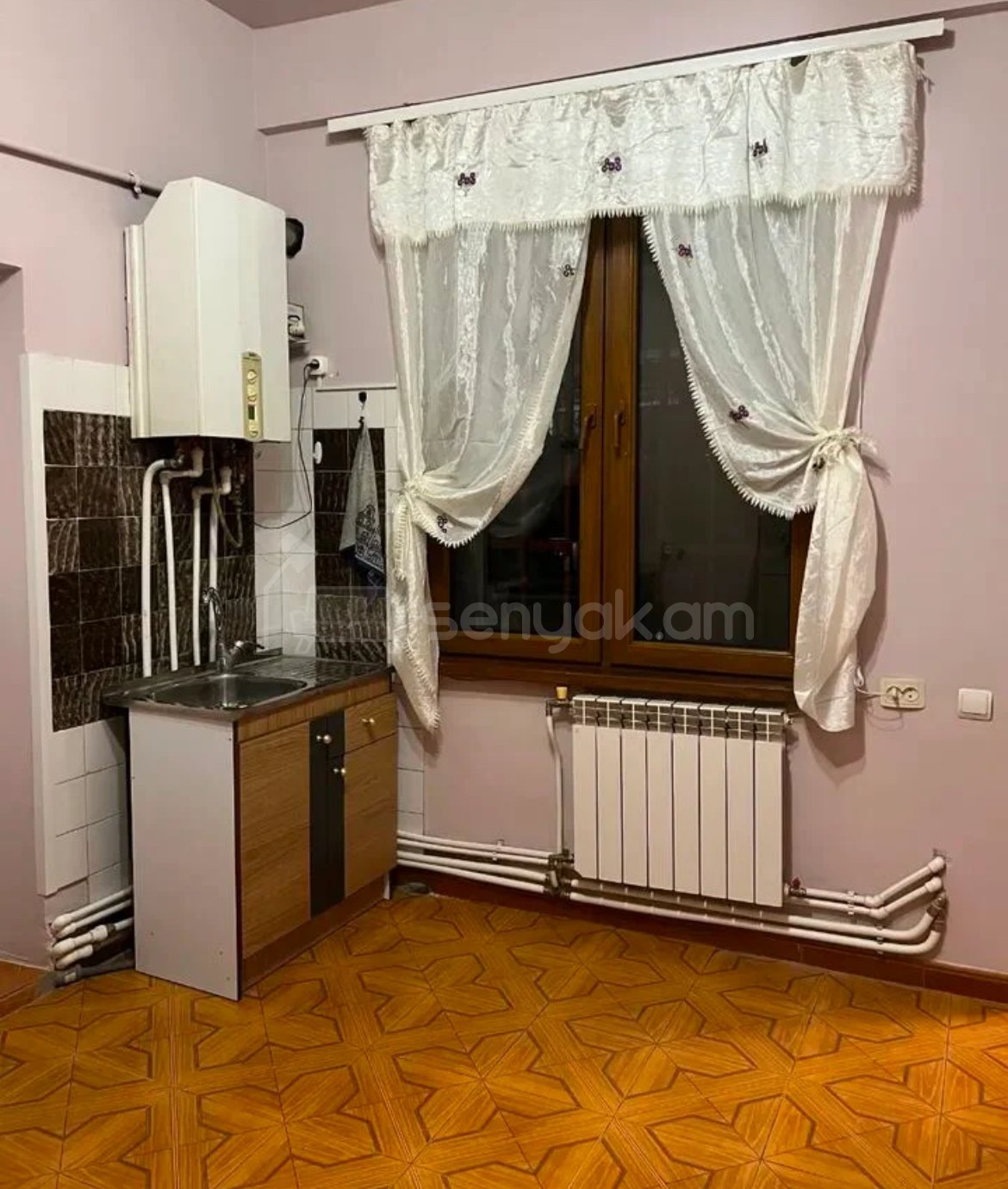 2 Սենյականոց Սեփական Տուն, 50քմ, Կոսմետիկ Վերանորոգված, Կահավորված