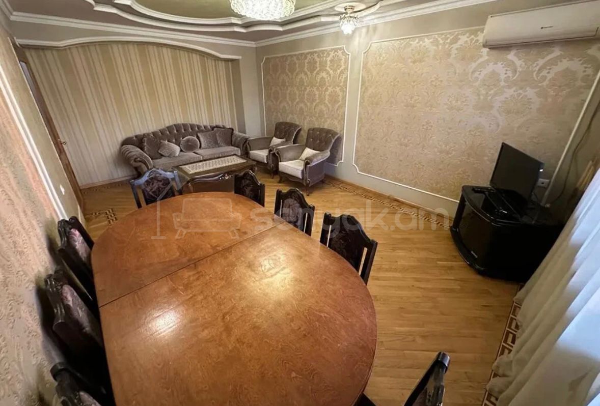 4 Սենյականոց Բնակարան, 90քմ, 4/9 հարկ, Կապիտալ Վերանորոգված