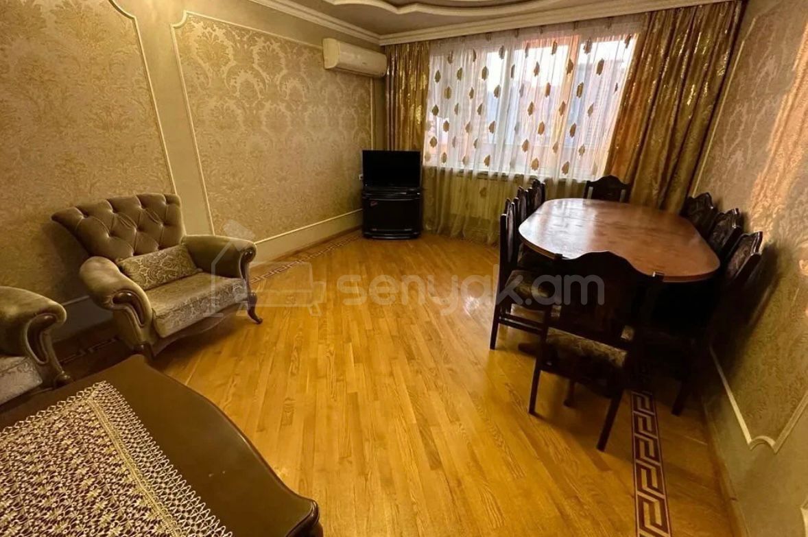 4 Սենյականոց Բնակարան, 90քմ, 4/9 հարկ, Կապիտալ Վերանորոգված