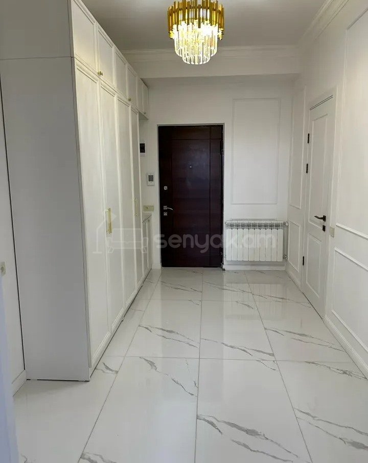 3 Սենյականոց Բնակարան Նորակառույցում, 92քմ, 12/20 հարկ, Դիզայներական Վերանորոգված