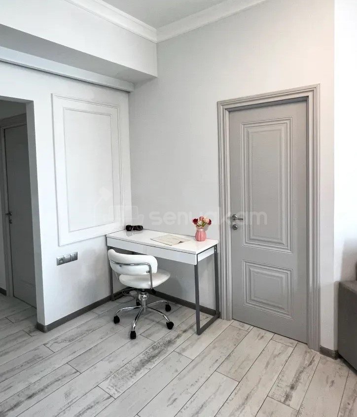 3 Սենյականոց Բնակարան Նորակառույցում, 63քմ, 3/8 հարկ, Կապիտալ Վերանորոգված