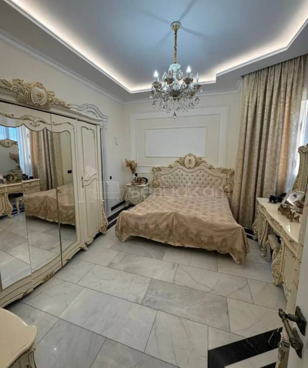 6 Սենյականոց Շքեղ Առանձնատուն, 370քմ, Լողավազանով, Ավտոտնակով