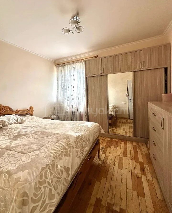 4 Սենյականոց Բնակարան, 88քմ, 8/9 հարկ, Կապիտալ Վերանորոգված
