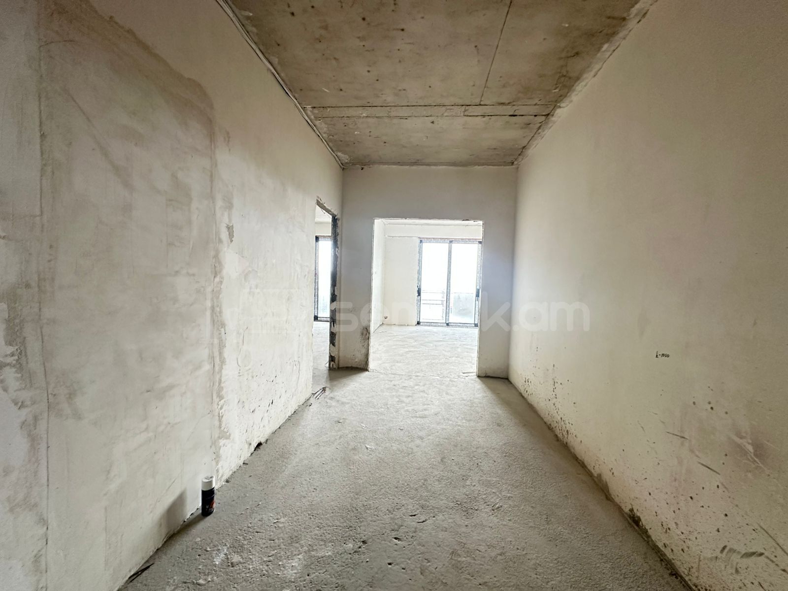 4 Սենյականոց Բնակարան Նորակառույցում, 135քմ, 6/7 հարկ, Զրոյական Վիճակում