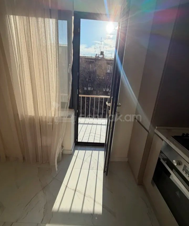2 Սենյականոց Բնակարան Նորակառույցում, 60քմ, 5/9 հարկ, Դիզայներական Վերանորոգված