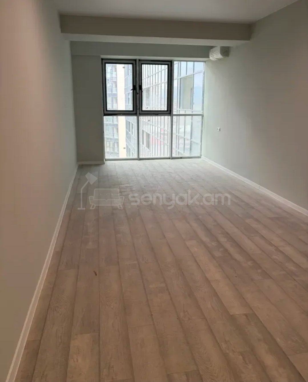 1 Սենյականոց Բնակարան Նորակառույցում, 44քմ, 10/18 հարկ, Կապիտալ Վերանորոգված