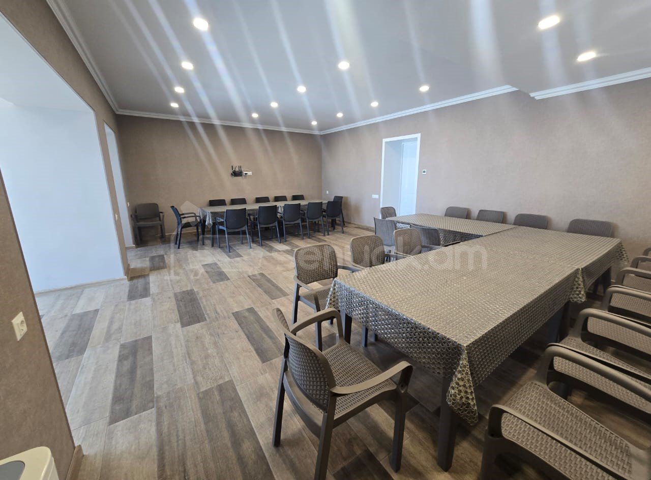 5 Սենյականոց Շքեղ Առանձնատուն, 270քմ, Լողավազանով