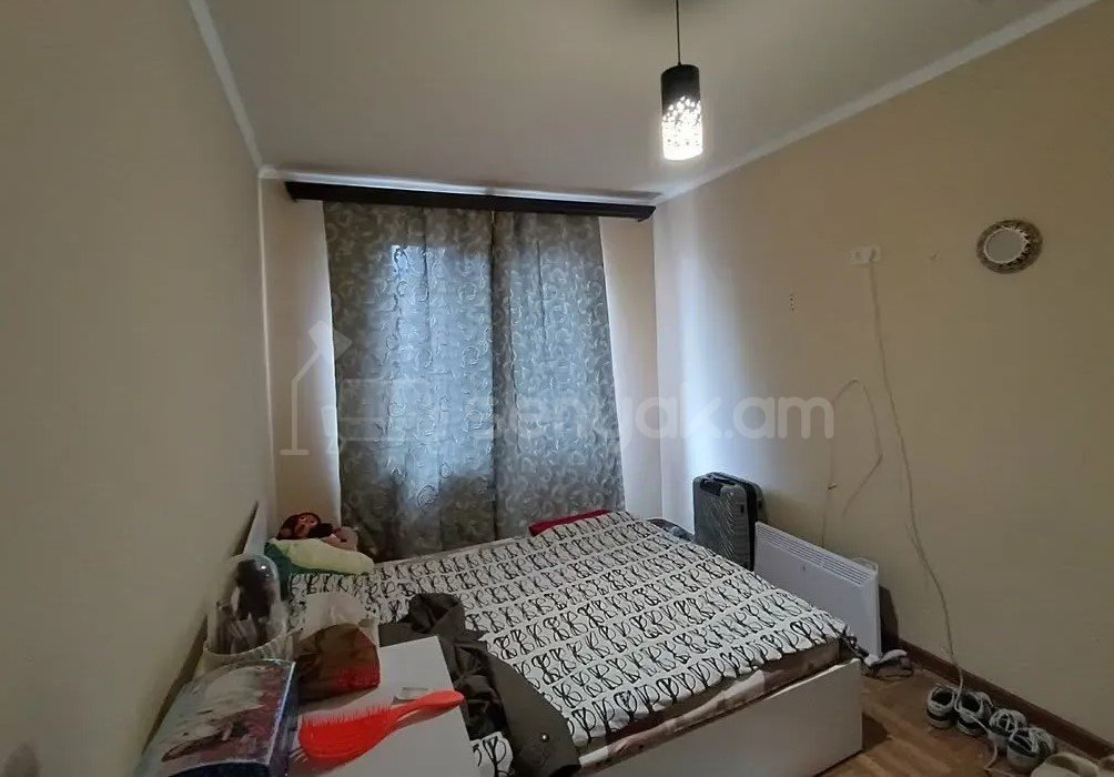 4 Սենյականոց Բնակարան, 91քմ, 8/9 հարկ, Նորմալ Վիճակում