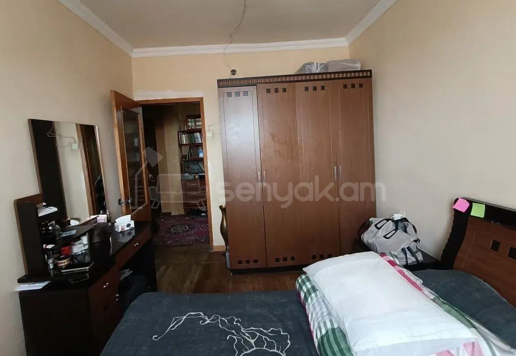 4 Սենյականոց Բնակարան, 91քմ, 8/9 հարկ, Նորմալ Վիճակում