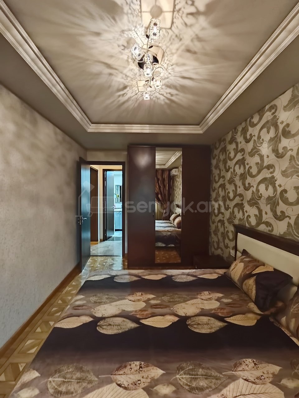 3 Սենյականոց Բնակարան, 110քմ, 1/9 հարկ, Կապիտալ Վերանորոգված, Կահավորված, Արևկող