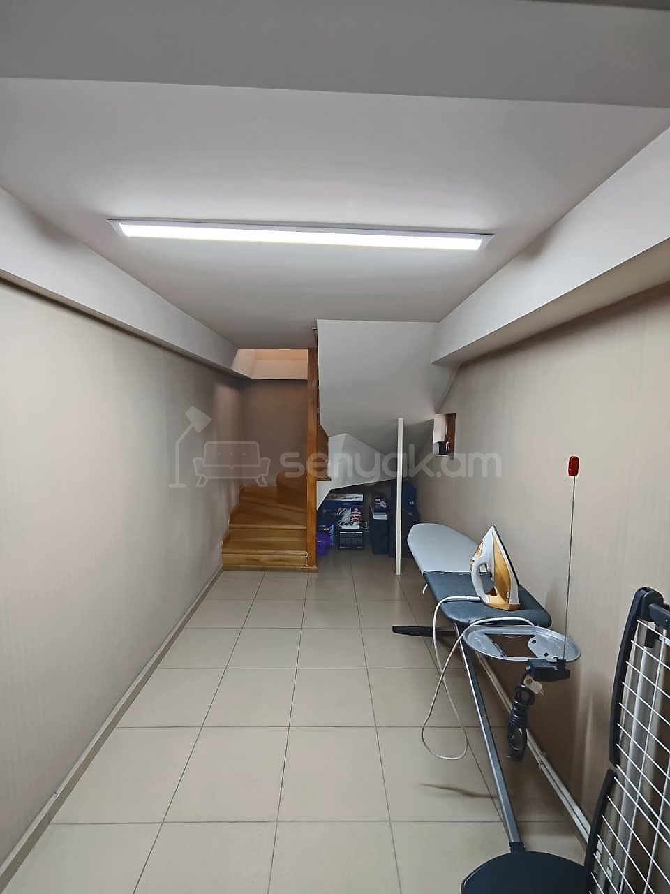 3 Սենյականոց Բնակարան, 110քմ, 1/9 հարկ, Կապիտալ Վերանորոգված, Կահավորված, Արևկող