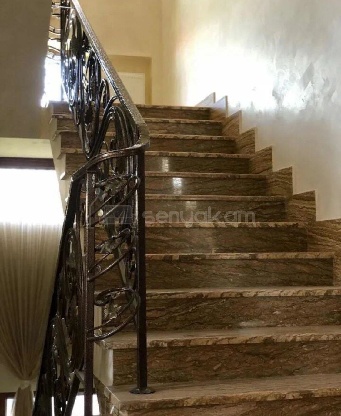 6 Սենյականոց Շքեղ Առանձնատուն, 400քմ, Կահավորված, Ավտոտնակով