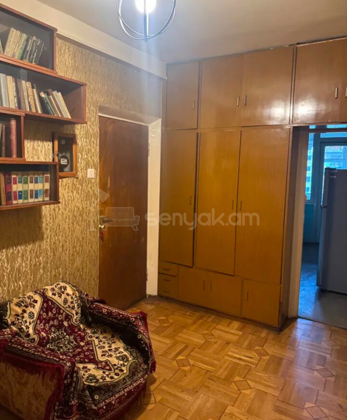 3 Սենյականոց Բնակարան Քարե Շենքում, 78քմ, 4/6 հարկ, Պետական Վիճակում, Կահավորված