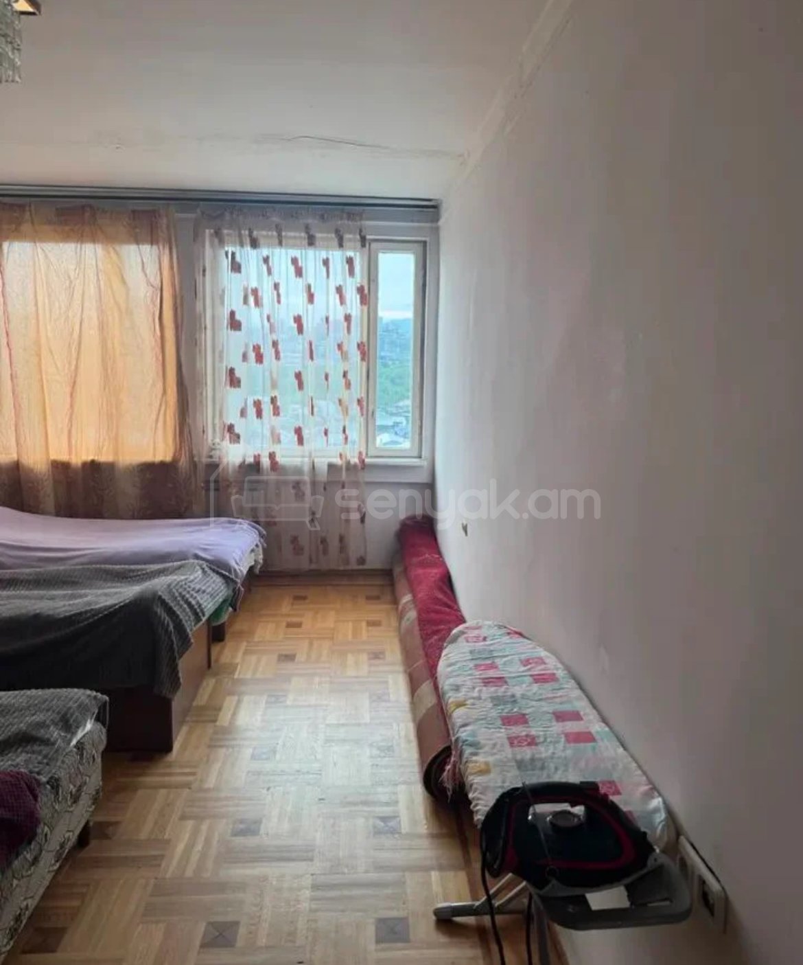3 Սենյականոց Բնակարան Քարե Շենքում, 78քմ, 4/6 հարկ, Պետական Վիճակում, Կահավորված