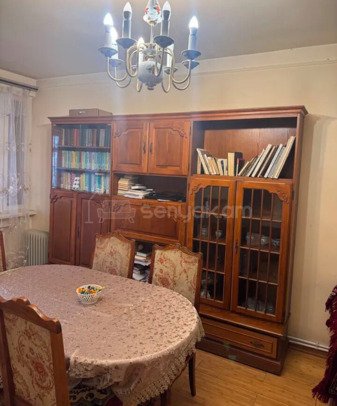 3 Սենյականոց Բնակարան Քարե Շենքում, 78քմ, 4/6 հարկ, Պետական Վիճակում, Կահավորված