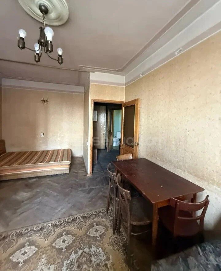 1 Սենյականոց Բնակարան, 40քմ, 7/12 հարկ, Պետական Վիճակում
