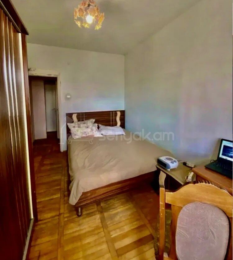 3 Սենյականոց Բնակարան, 80քմ, 8/9 հարկ, Նորմալ Վիճակում
