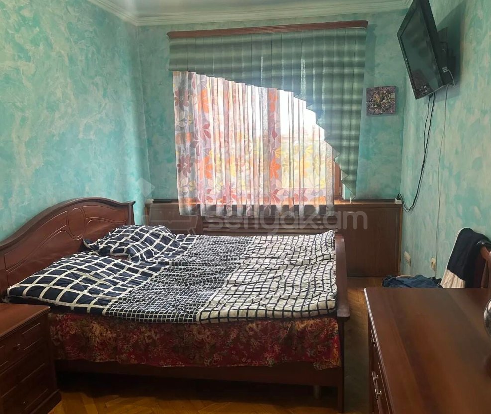 3 Սենյականոց Բնակարան, 77քմ, 4/9 հարկ, Նորմալ Վիճակում, Կահավորված