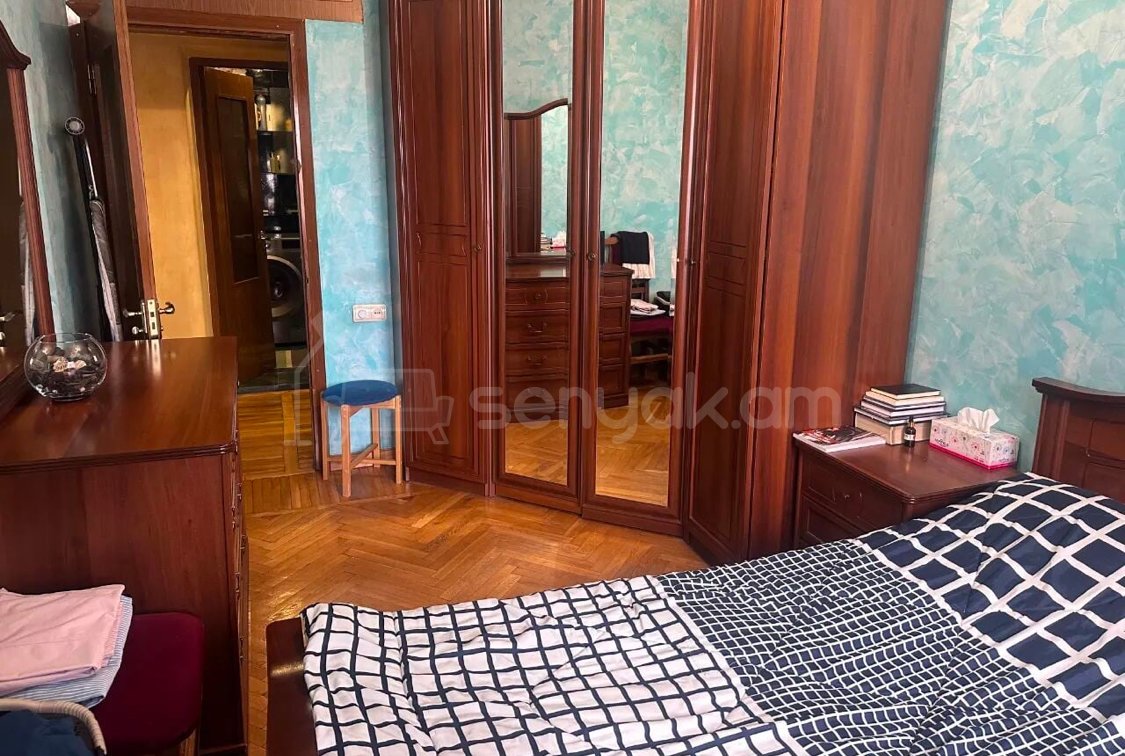 3 Սենյականոց Բնակարան, 77քմ, 4/9 հարկ, Նորմալ Վիճակում, Կահավորված